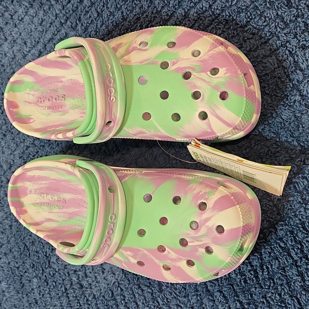 Women's Crocs 10 NWT